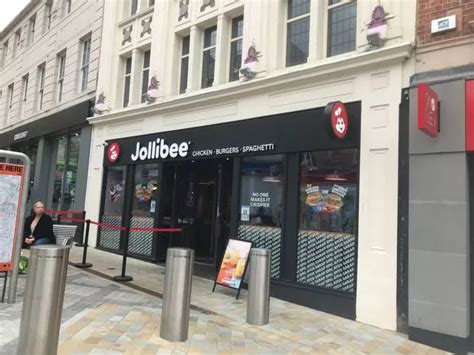 I tried the new Jollibee in Leeds .